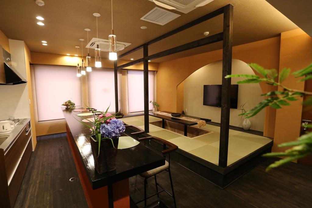 Fuku Hostel Nagomi Namba โอซาก้า ภายนอก รูปภาพ