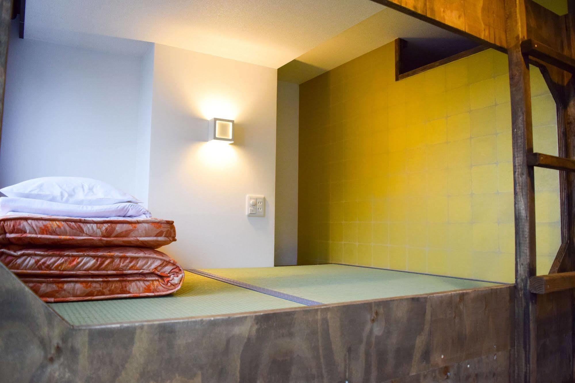 Fuku Hostel Nagomi Namba โอซาก้า ภายนอก รูปภาพ